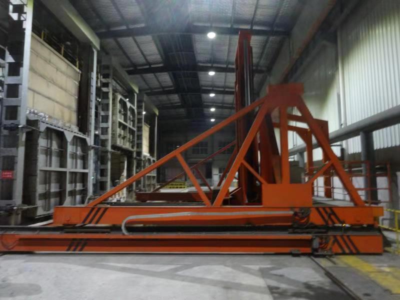 室式蓄熱高錳鋼淬火爐配取料機(jī)